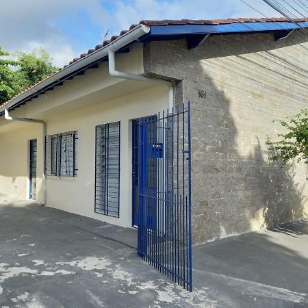 Casa Caraguatatuba No Centroヴィラ エクステリア 写真
